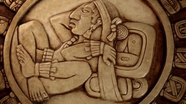 Calendario Maya Tallado Piedra Gira Bucle — Vídeo de stock