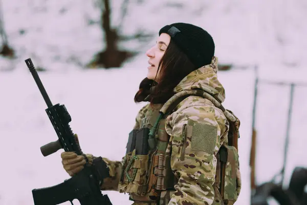 Entraînement Militaire Une Femme Entraîne Tir Tactique — Photo