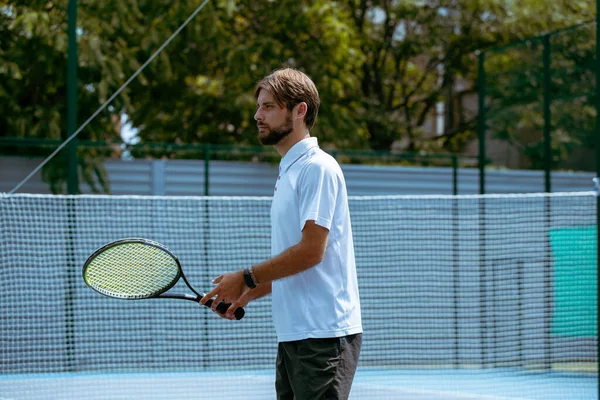 Entrenamiento Jugador Tenis Una Cancha Tenis Profesional — Foto de Stock