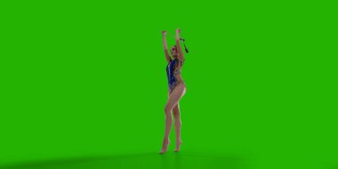 Yeşil ekranda ritmik jimnastik yapan kadın..