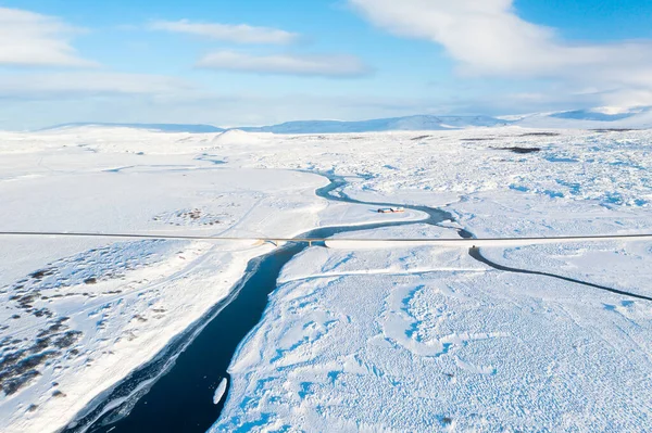 Izland Légi Kilátás Folyóra Híd Folyó Felett Téli Táj Egy — Stock Fotó