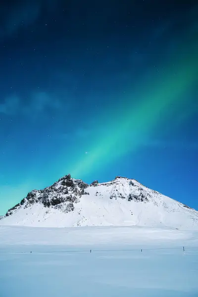 Ορόρα Μπορεάλις Βόρεια Φώτα Και Καθαρός Ουρανός Φύση Σκανδιναβικές Χώρες — Φωτογραφία Αρχείου