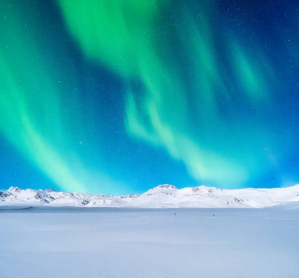 Ορόρα Μπορεάλις Βόρειο Σέλας Και Έναστρος Ουρανός Φύση Σκανδιναβικές Χώρες — Φωτογραφία Αρχείου