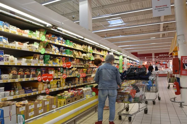Высокая Инфляция Польше Больше Больше Дорогих Продуктов Супермаркетах — стоковое фото