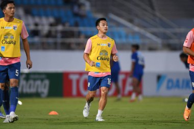 CHONBURI, THAILAND - 24 Mart 2022: Picha Autra # 16 Tayland dostluk maçı sırasında Chonburi Stadyumu 'nda Nepal' e karşı  