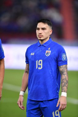 BANGKOK, THAILAND - 16th NOVEMBER, 2023: Tristan Tayland Dünya Kupası sırasında Tayland 'ın 19 numaralı oyuncusu Tayland' ın başkenti Tayland 'daki rajamangkala Stadyumu' nda Çin 'e karşı oynamıştır.