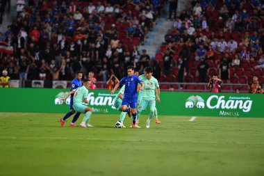 BANGKOK, THAILAND - 16th NOVEMBER, 2023: Suppachok Sarachat # 7 Tayland Dünya Kupası sırasında Tayland ile Tayland arasında Tayland 'daki rajamangkala Stadyumu' nda Çin 'e karşı oynanan karşılaşma