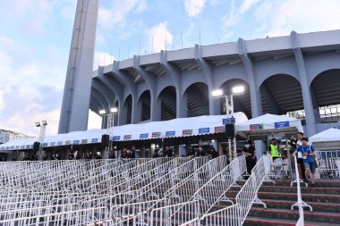 BANGKOK, THAILAND - 16 Kasım 2023: Tayland Dünya Kupası sırasında Tayland ile Tayland arasında Tayland 'daki rajamangkala Stadyumu' nda Çin 'e karşı yapılan turnuvada güvenlik sistemi