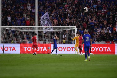 BANGKOK, THAILAND-26 MARCH, 2024: Jaroensak Wonggorn # 13 Tayland Kupası sırasında Tayland ile Güney Kore arasındaki rajamangkala stadyumu, Tayland