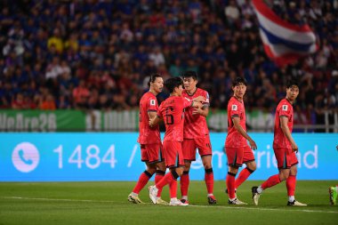 Bangkok - Tayland - 26 Mart 2024 - Dünya Kupası sırasında Güney Kore 'nin oyuncuları Tayland' daki Rajamangkala Stadyumu 'nda Güney Kore ile karşılaştı.