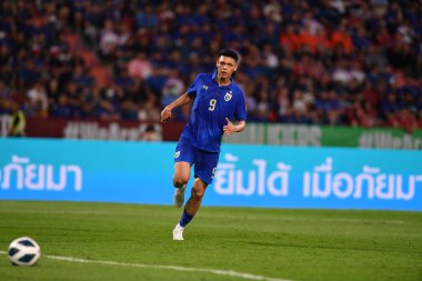 BANGKOK, THAILAND-26 MARCH, 2024: Suphachai Jaided # 9 numaralı Tayland Kupası sırasında Tayland ile Güney Kore arasındaki rajamangkala stadyumu, Tayland