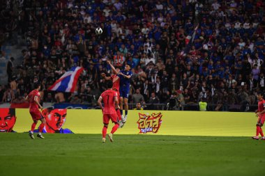 BANGKOK, THAILAND-26 MARCH, 2024: Suphachai Jaided # 9 numaralı Tayland Kupası sırasında Tayland ile Güney Kore arasındaki rajamangkala stadyumu, Tayland