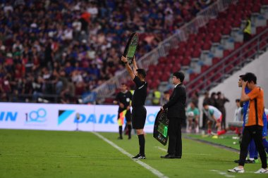 BANGKOK, THAILAND-26 MARCH, 2024: Dünya Kupası 'nda Tayland ile Güney Kore arasındaki rajamangkala Stadyumu' nda yapılan Dünya Kupası elemelerinde Hakem Yardımcısı