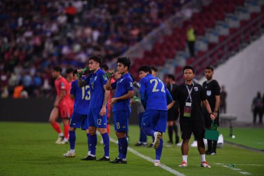 Bangkok - Tayland - 26 Mart 2024 - Tayland Dünya Kupası sırasındaki Tayland oyuncuları, Tayland 'daki Rajamangkala Stadyumu' nda Güney Kore ile karşılaştı.