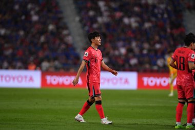 BANGKOK, THAILAND-26 MARCH, 2024: Hwang Inbeom # 6 Güney Kore Futbolcusu Tayland ile Güney Kore arasında Tayland rajamangkala Stadyumu, Tayland