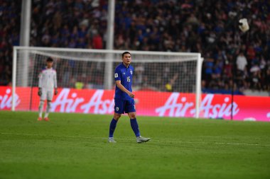 BANGKOK, THAILAND-26 MARCH, 2024: Thailand Dünya Kupası sırasında Tayland ile Tayland arasında Tayland rajamangkala Stadyumu 'nda oynanan 16 Numaralı Suphan Thongsong