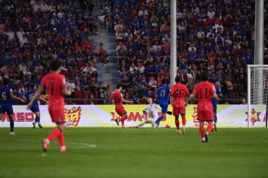 BANGKOK, THAILAND-26 MARCH, 2024: Patiwat Khammai # 1 Tayland Dünya Kupası 'nda Tayland ile Güney Kore arasındaki rajamangkala stadyumu, Tayland