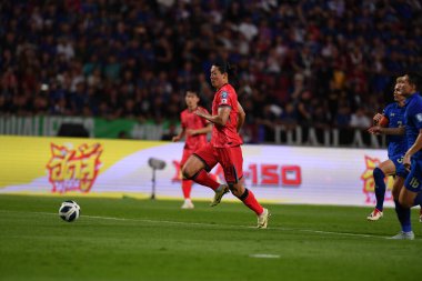 Bangkok, Tayland - 26 Mart 2024 - Dünya Kupası sırasında Güney Kore 'nin Cho Gue Sung # 9. Oyuncusu Rajamangkala Stadyumu' nda Güney Kore 'ye karşı mücadele etti.