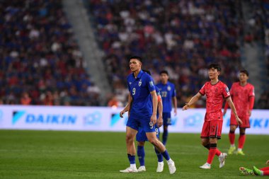 BANGKOK, THAILAND-26 MARCH, 2024: uphachai Jaed # 9 numaralı Tayland Dünya Kupası sırasında Tayland ile Tayland arasındaki rajamangkala Stadyumu 'nda oynanan karşılaşmaya hak kazandı.