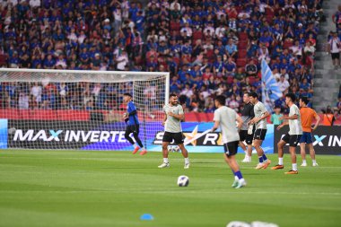 Bangkok - Tayland - 26 Mart 2024 - Tayland Dünya Kupası sırasındaki Tayland oyuncuları, Tayland 'daki Rajamangkala Stadyumu' nda Güney Kore ile karşılaştı.