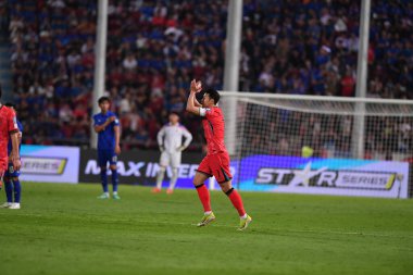 Bangkok, Tayland - 26 Mart 2024 - Tayland 'daki Rajamangkala Stadyumu' nda Tayland ile Güney Kore arasında oynanan Dünya Kupası sırasında Son Heung Min # 7 Güney Kore Oyuncusu.