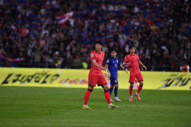 Bangkok, Tayland - 26 Mart 2024 - Tayland 'daki Rajamangkala Stadyumu' nda Tayland ile Güney Kore arasında oynanan Dünya Kupası sırasında Son Heung Min # 7 Güney Kore Oyuncusu.