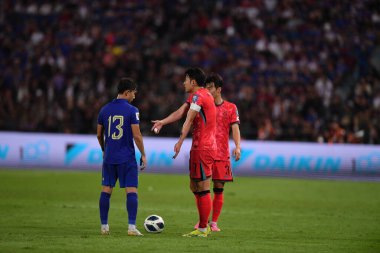 Bangkok, Tayland - 26 Mart 2024 - Tayland 'daki Rajamangkala Stadyumu' nda Tayland ile Güney Kore arasında oynanan Dünya Kupası sırasında Son Heung Min # 7 Güney Kore Oyuncusu.