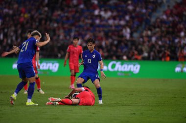 BANGKOK, THAILAND-26 MARCH, 2024: Jaroensak Wonggorn # 13 Tayland Kupası sırasında Tayland ile Güney Kore arasındaki rajamangkala stadyumu, Tayland