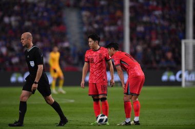 BANGKOK, THAILAND-26 MARCH, 2024: Lee Kangin # 18 Güney Kore Futbolcusu Dünya Kupası sırasında Tayland ile Güney Kore arasında rajamangkala Stadyumu, Tayland