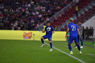 BANGKOK, THAILAND-26 MARCH, 2024: Jaroensak Wonggorn # 13 Tayland Kupası sırasında Tayland ile Güney Kore arasındaki rajamangkala stadyumu, Tayland