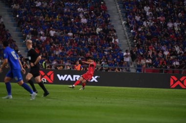 BANGKOK, THAILAND-26 MARCH, 2024: Paik Seungho # 8 Güney Kore Futbolcusu Tayland ile Güney Kore arasındaki rajamangkala Stadyumu, Tayland