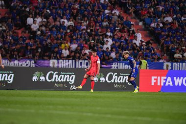 Bangkok, Tayland - 26 Mart 2024 - Tayland 'daki Rajamangkala Stadyumu' nda Tayland ile Güney Kore arasında oynanan Dünya Kupası sırasında Son Heung Min # 7 Güney Kore Oyuncusu.