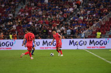 BANGKOK, THAILAND-26 MARCH, 2024: Hwang Inbeom # 6 Güney Kore Futbolcusu Tayland ile Güney Kore arasında Tayland rajamangkala Stadyumu, Tayland