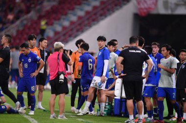 Bangkok - Tayland - 26 Mart 2024 - Tayland Dünya Kupası sırasındaki Tayland oyuncuları, Tayland 'daki Rajamangkala Stadyumu' nda Güney Kore ile karşılaştı.