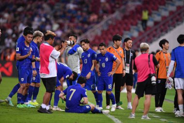 Bangkok - Tayland - 26 Mart 2024 - Tayland Dünya Kupası sırasındaki Tayland oyuncuları, Tayland 'daki Rajamangkala Stadyumu' nda Güney Kore ile karşılaştı.