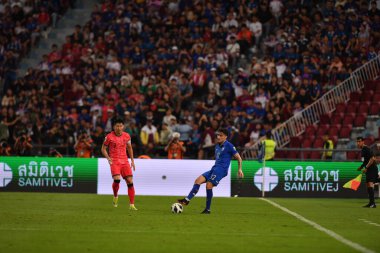 Bangkok, Tayland - 26 Mart 2024: Dünya Kupası sırasında Tayland ile Tayland arasında Tayland 'daki rajamangkala Stadyumu' nda oynanan 12 numaralı SAA Mickelson