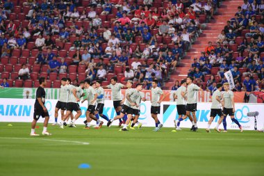 Bangkok - Tayland - 26 Mart 2024 - Tayland Dünya Kupası sırasındaki Tayland oyuncuları, Tayland 'daki Rajamangkala Stadyumu' nda Güney Kore ile karşılaştı.