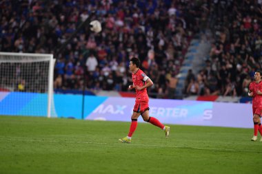 Bangkok, Tayland - 26 Mart 2024 - Tayland 'daki Rajamangkala Stadyumu' nda Tayland ile Güney Kore arasında oynanan Dünya Kupası sırasında Son Heung Min # 7 Güney Kore Oyuncusu.