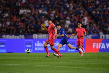 BANGKOK, THAILAND-26 MARCH, 2024: Kim Minjae # 4 Güney Kore Futbolcusu Dünya Kupası sırasında Tayland ile Güney Kore arasında Rajamangkala Stadyumu, Tayland