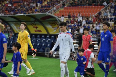 BANGKOK, THAILAND-26 MARCH, 2024: Patiwat Khammai # 1 Tayland Dünya Kupası 'nda Tayland ile Güney Kore arasındaki rajamangkala stadyumu, Tayland