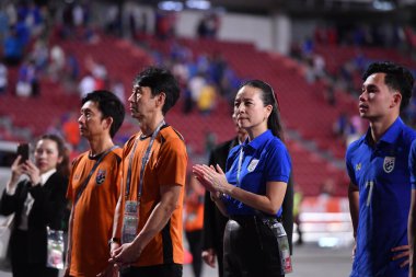 BANGKOK, THAILAND-26 MARCH, 2024: Dünya Kupası sırasında Tayland ile Tayland arasında Tayland rajamangkala Stadyumu 'nda oynanan Dünya Kupası' nda Nuenpan Lamsam Başkanı