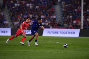 BANGKOK, THAILAND-26 MARCH, 2024: Suphachai Jaided # 9 numaralı Tayland Kupası sırasında Tayland ile Güney Kore arasındaki rajamangkala stadyumu, Tayland