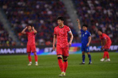 Bangkok, Tayland - 26 Mart 2024 - Tayland 'daki Rajamangkala Stadyumu' nda Tayland ile Güney Kore arasında oynanan Dünya Kupası sırasında Son Heung Min # 7 Güney Kore Oyuncusu.