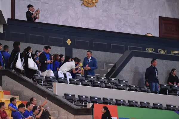 BANGKOK, THAILAND-26 MARCH, 2024: Settha Taweesin Tayland Dünya Kupası sırasında Tayland ile Güney Kore arasındaki rajamangkala Stadyumu, Tayland