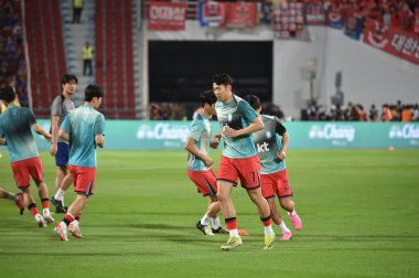 Bangkok, Tayland - 26 Mart 2024 - Tayland 'daki Rajamangkala Stadyumu' nda Tayland ile Güney Kore arasında oynanan Dünya Kupası sırasında Son Heung Min # 7 Güney Kore Oyuncusu.