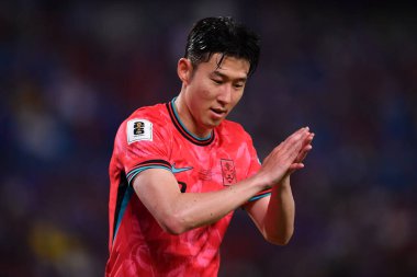 Bangkok, Tayland - 26 Mart 2024 - Tayland 'daki Rajamangkala Stadyumu' nda Tayland ile Güney Kore arasında oynanan Dünya Kupası sırasında Son Heung Min # 7 Güney Kore Oyuncusu.