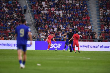 Bangkok, Tayland - 26 Mart 2024 - Tayland 'daki Rajamangkala Stadyumu' nda Tayland ile Güney Kore arasında oynanan Dünya Kupası sırasında Son Heung Min # 7 Güney Kore Oyuncusu.