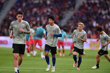 Bangkok - Tayland - 26 Mart 2024 - Tayland Dünya Kupası sırasındaki Tayland oyuncuları, Tayland 'daki Rajamangkala Stadyumu' nda Güney Kore ile karşılaştı.