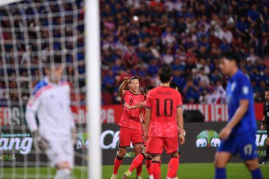 Bangkok, Tayland - 26 Mart 2024 - Dünya Kupası sırasında Güney Kore 'nin Cho Gue Sung # 9. Oyuncusu Rajamangkala Stadyumu' nda Güney Kore 'ye karşı mücadele etti.