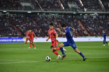 Bangkok, Tayland - 26 Mart 2024: Dünya Kupası sırasında Tayland ile Tayland arasında Tayland 'daki rajamangkala Stadyumu' nda oynanan 12 numaralı SAA Mickelson